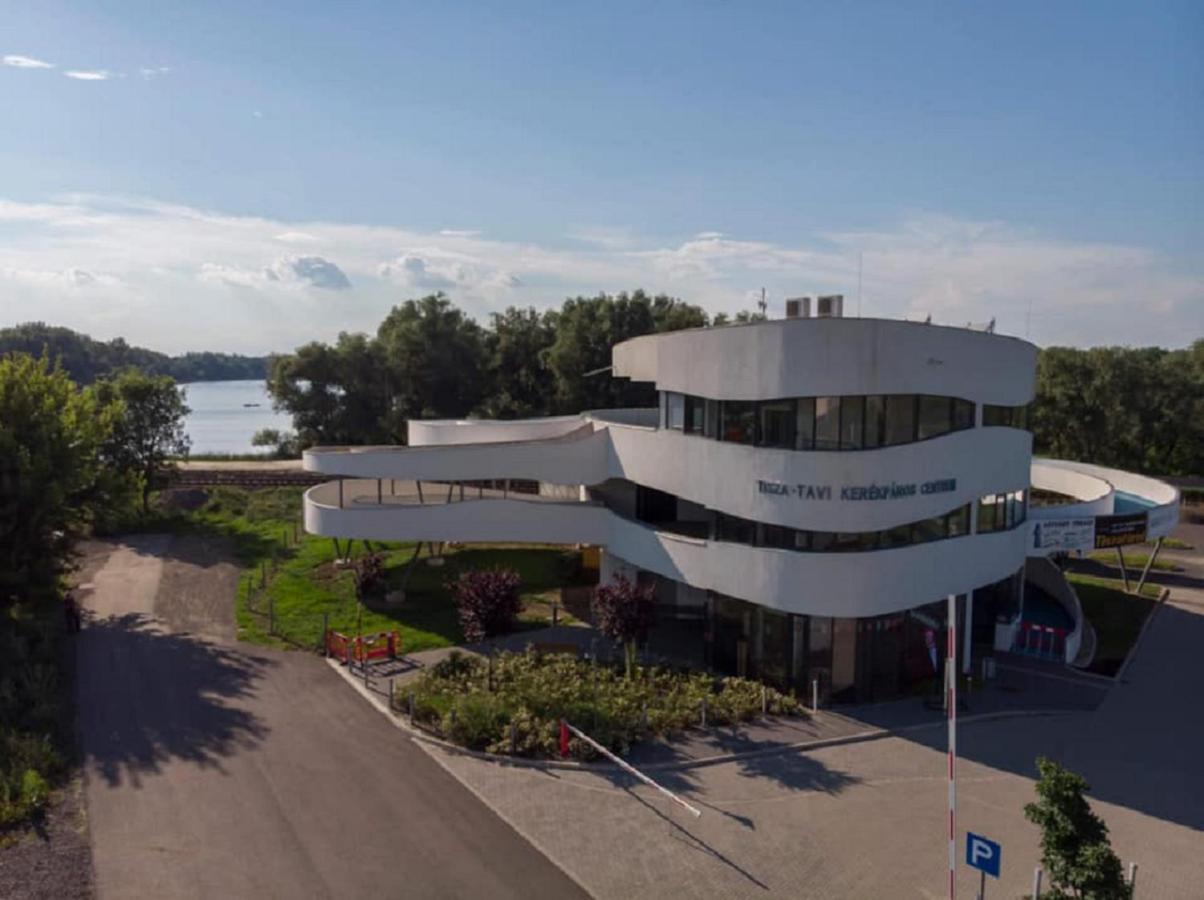 Opustisza7 Apartman Tiszafüred Exterior foto
